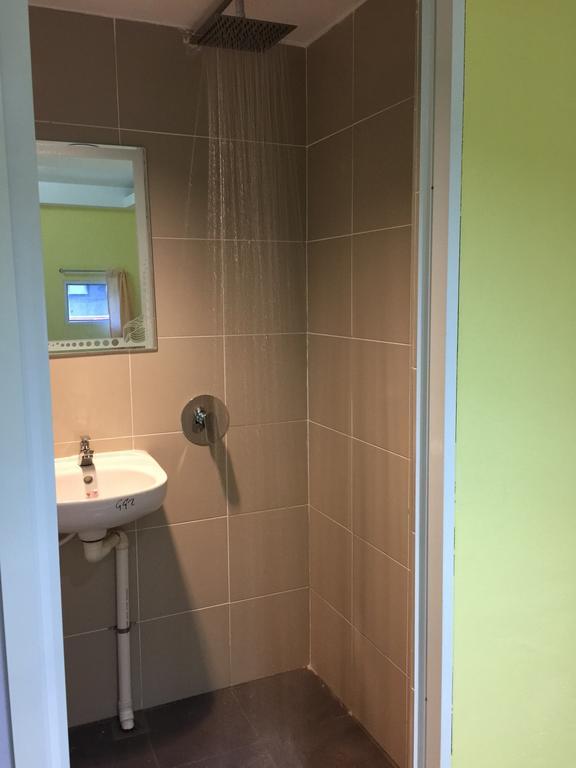 Miri Budget Inn Zimmer foto